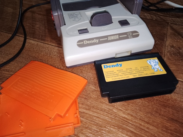  -  NES, Famicom, Dendy