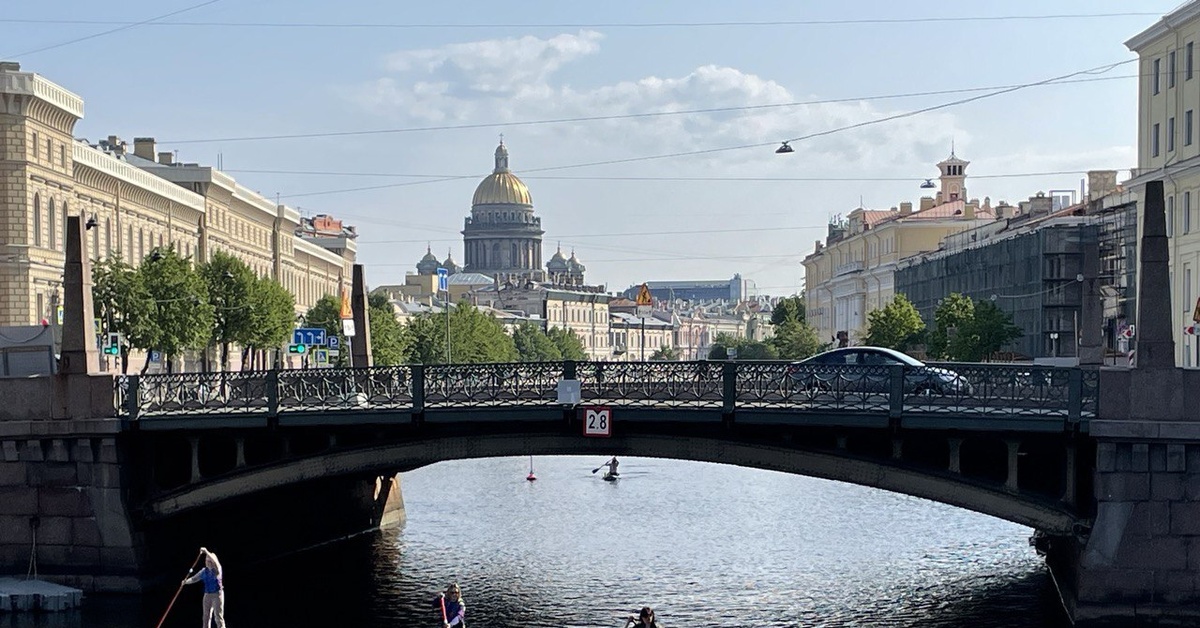 15 июня спб. Река мойка. Река мойка Санкт-Петербург. Санкт-Петербург в июне. Набережная мойки 17.