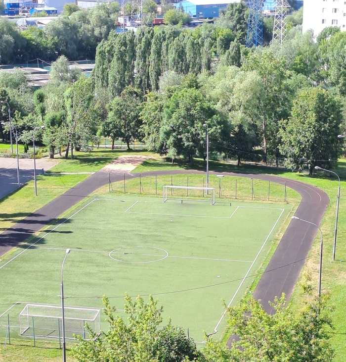 Про дворовый футбол