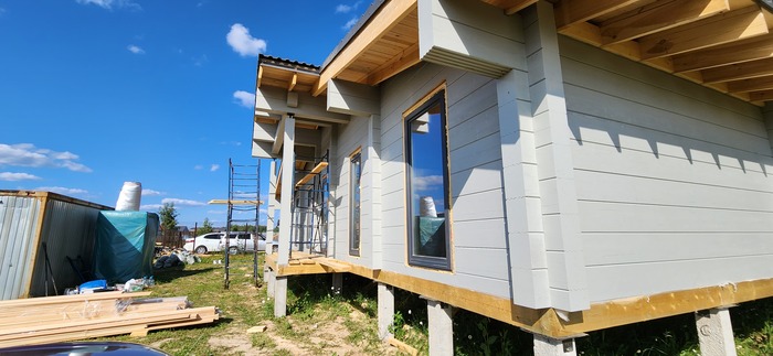 Я маляр по деревянным домам, делаю из обычных домов - красивые! | Пикабу