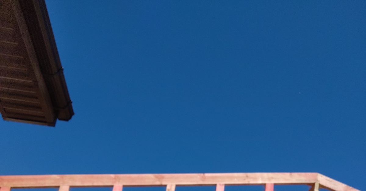 Плотник, распиливаем и забиваем | Пикабу