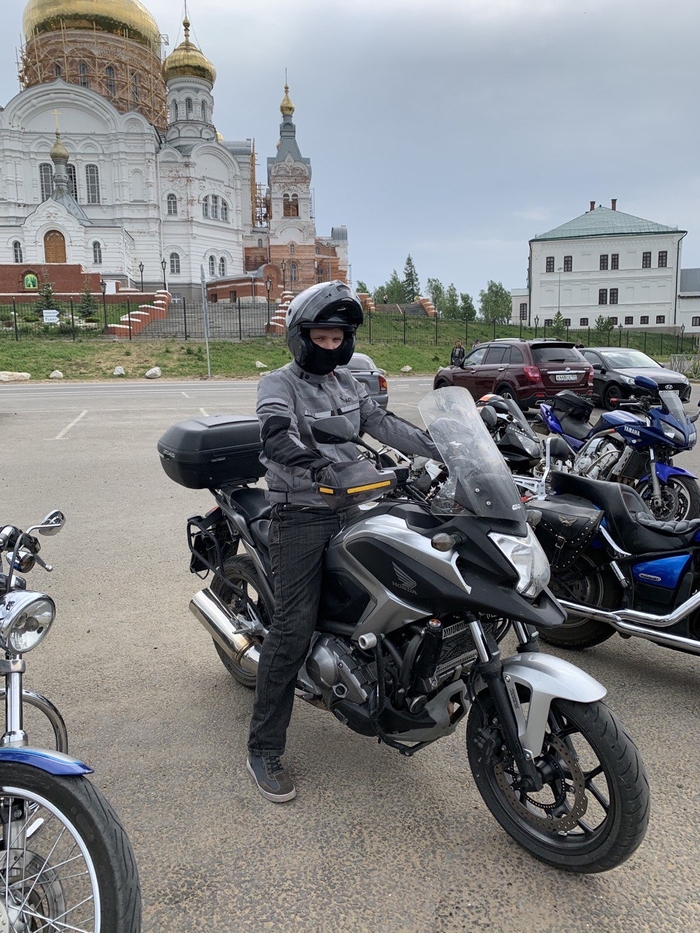 Ответ на пост «Мужики, даёшь нормальный флешмоб...»