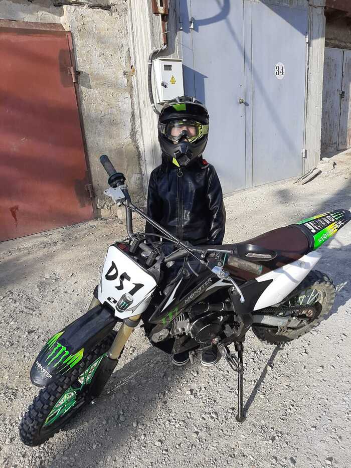 Ответ на пост «Мужики! Даёшь нормальный флешмоб...»