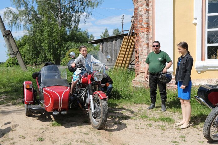 Давай 2016 (6) Мото, Мотоциклисты, Мотопутешествие, Золотое Кольцо России, Ярославль, Ростов, Мотоцикл Урал, Имз, Оппозит, Сайдкар, Встреча, Судьба, Французы, Путешествие по России, Туризм, Поездка, Дружба, Длиннопост