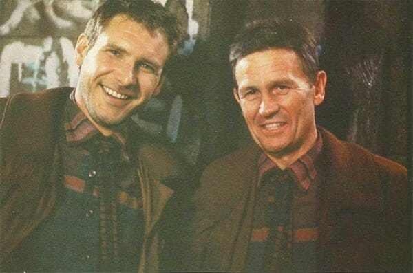 Харрисон Форд и его дублер Гэри Комбс. 1982