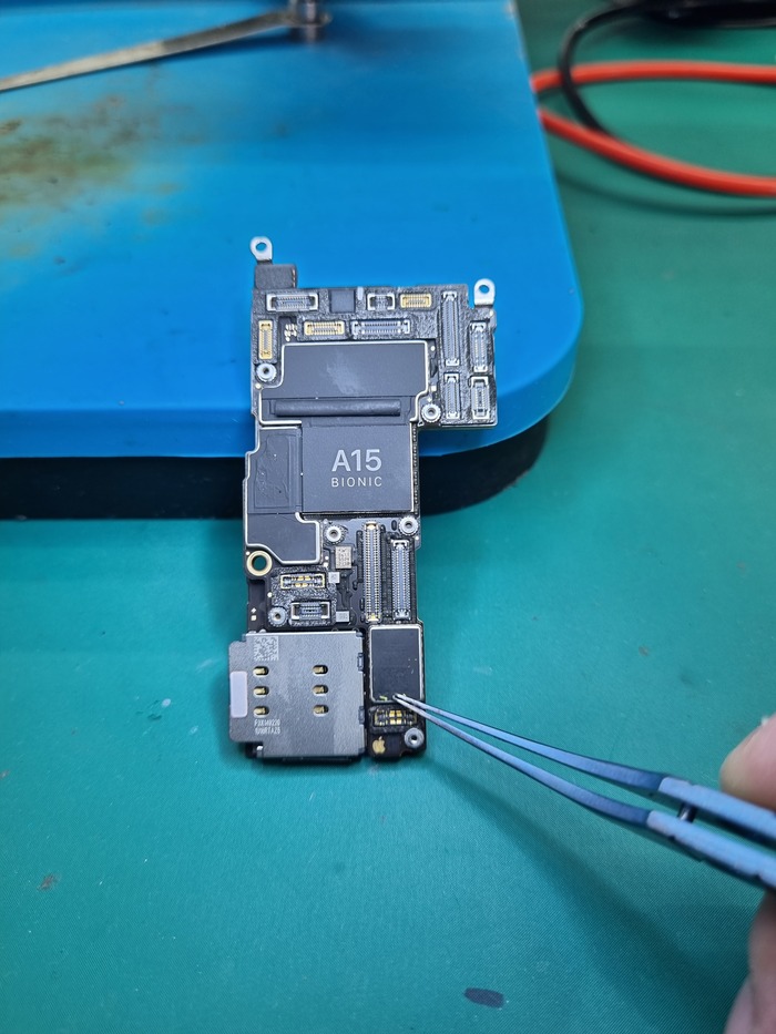 Не работает зарядка на айфоне