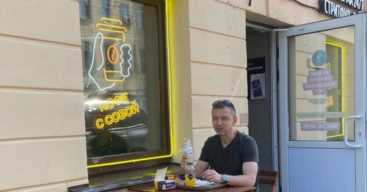 Открыл кафе-шаверму в СПБ в 48 лет: Миллион за 2 недели! | Пикабу