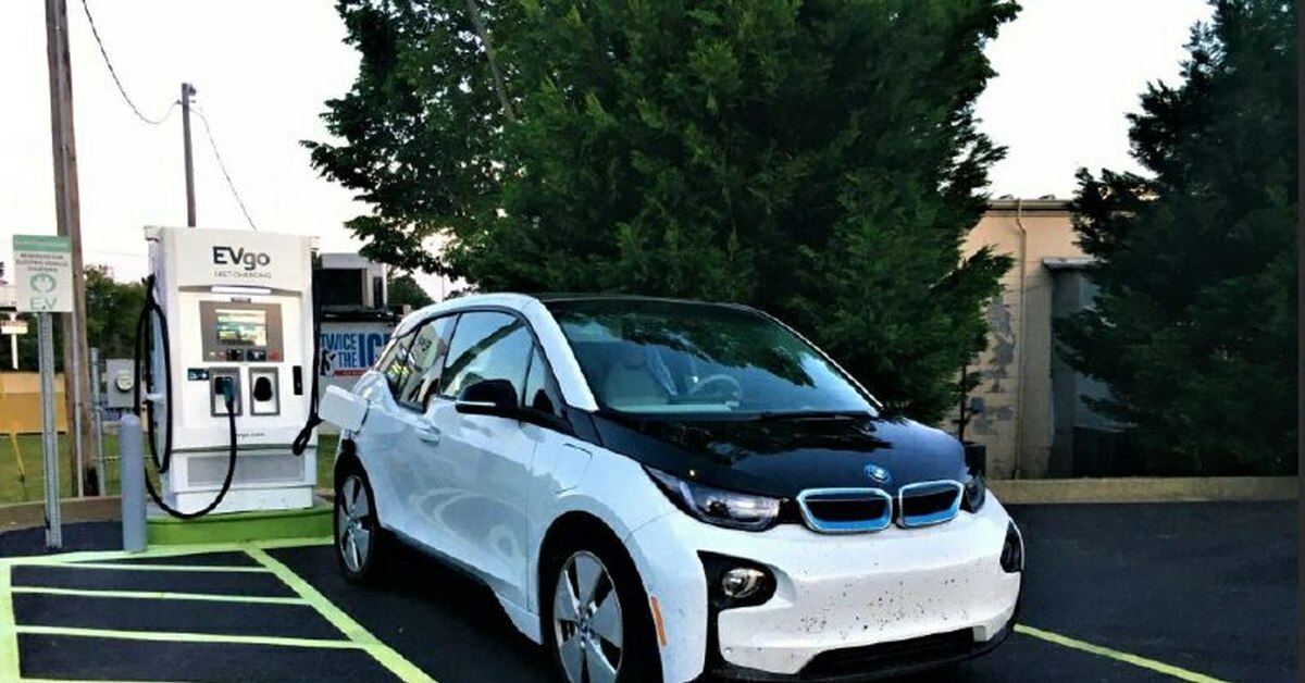 Выбор электромобиля. BMW i3 2021. Электроавтомобили 2023. Электроавтомобили 2022. Электровеломобили.