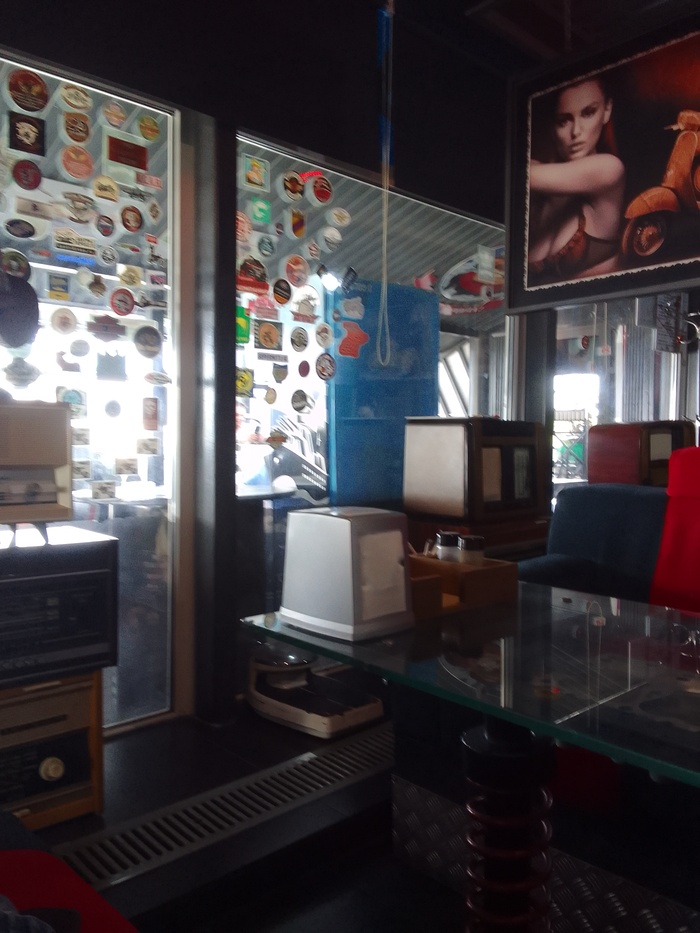 ����-����