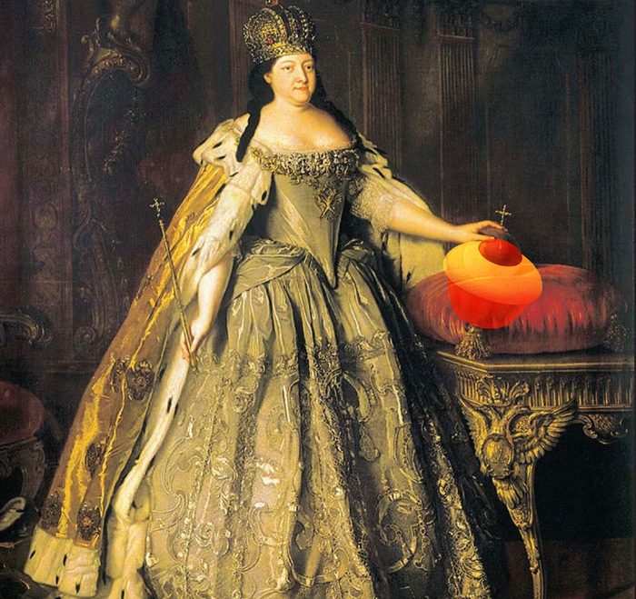 Царю пока царица