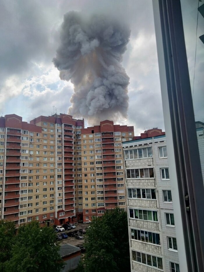 На оптико-механическом заводе в подмосковном Сергиевом Посаде произошел