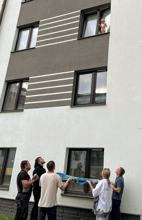 Открытые окна