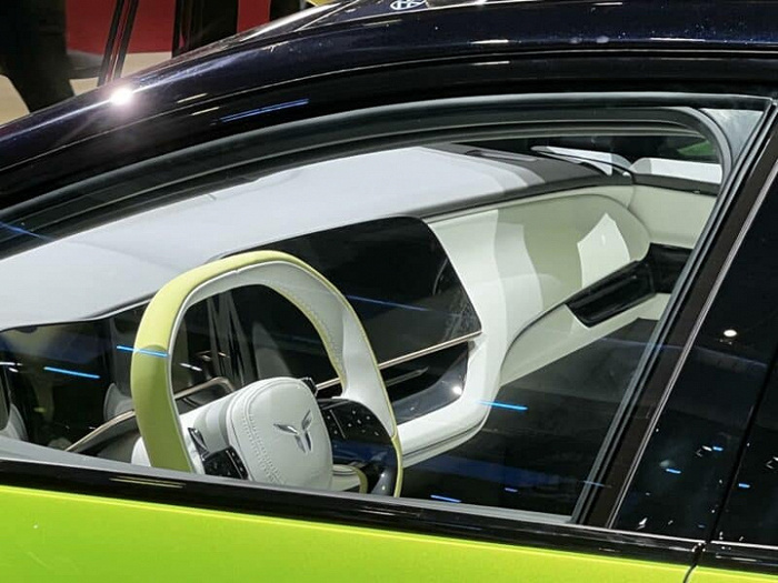 1000 км без подзарядки, замена батареи за минуту, зарядка за 5 минут, пожизненная гарантия и премиальное исполнение Китай, Электромобиль, Hongqi, Faw, Выставка, Шанхай, Авто, Длиннопост, IXBT