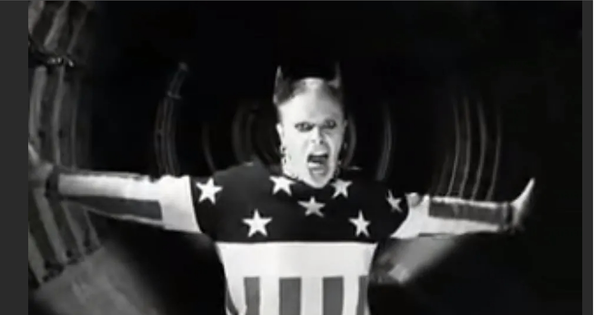 Prodigy firestarter. Firestarter игра 2003. Prodigy firestarter обложка. Гифка продиджи. Keith flint firestarter.