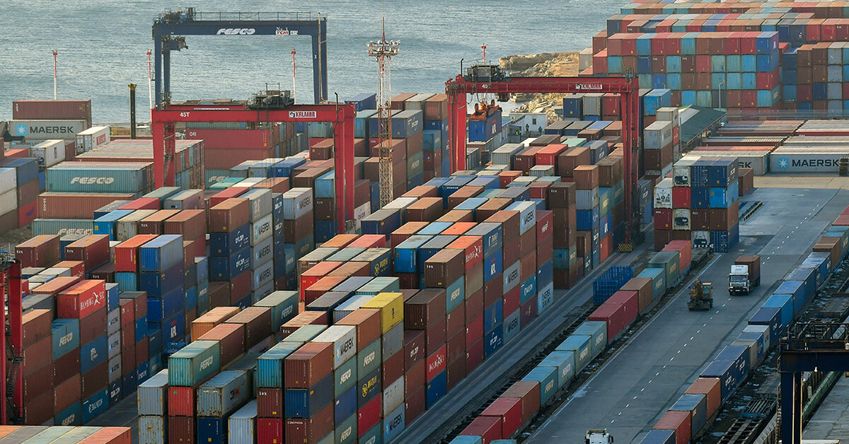 Export from. Много контейнеров. (china import and export commodity inspection bureau. Export from. Indian import.