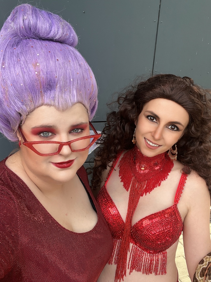 Сделали селфи с моей лучшей подругой (Byaku Chan), не успев до конца накраситься