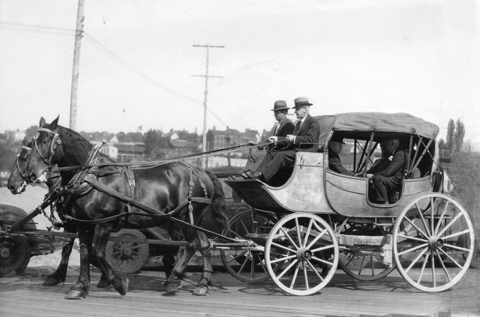 Дилижанс в России XIX века