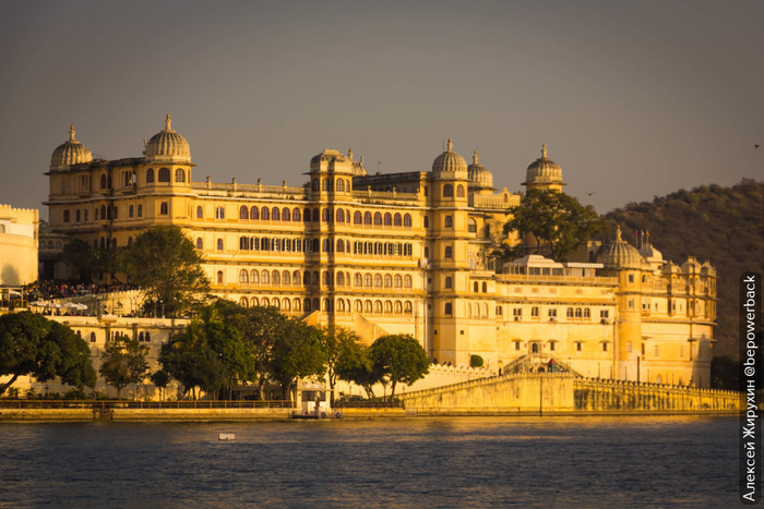 Удайпур — самый романтичный город Индии Туристы, Туризм, Путешествия, Азия, Индия, Поездка, Романтика, Достопримечательности, Культура, Природа, Длиннопост