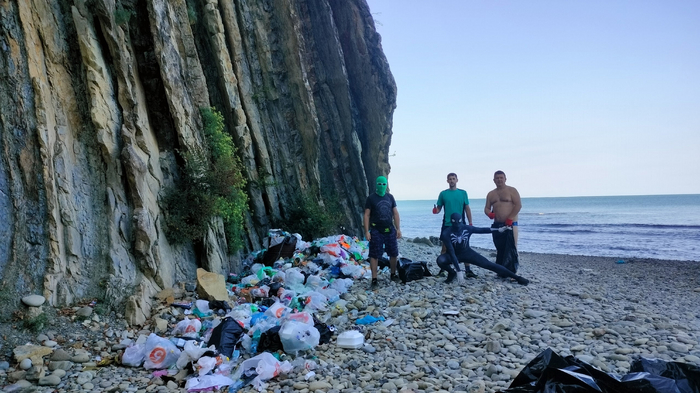 мы очистили от мусора 20 км пляжей черного моря мусор, чистомэн, уборка, туапсе, черное море, мат, видео, youtube, длиннопост
