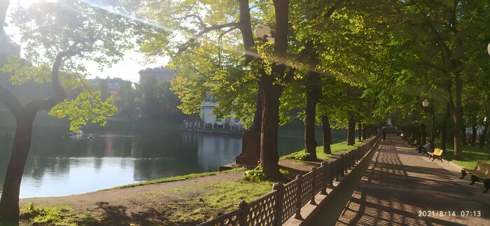 Ответ на пост "Жизнь не так плоха..."