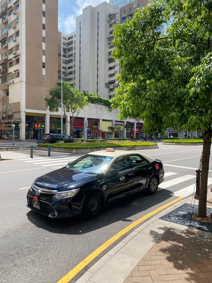 3) В Макао самая стильная раскраска для такси из всех что я встречал!