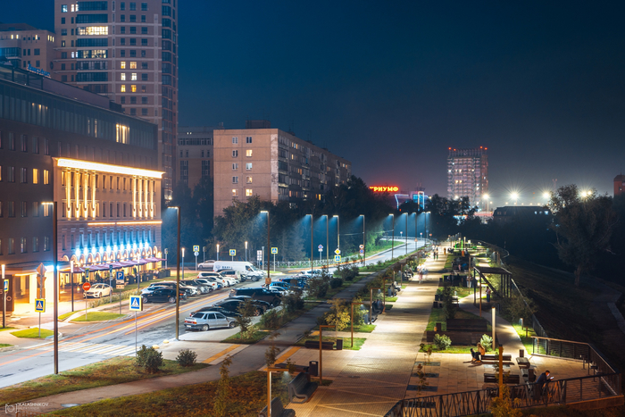 Летние фотографии Омска (часть 4) Россия, Омск, Город, Улица, Ночной город, Города России, Фонарь, Архитектура, Прогулка по городу, Достопримечательности, Длиннопост, Фотография