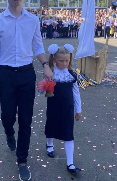 Первый звонок в местной школе