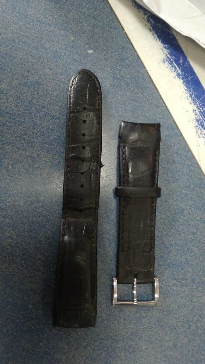Старый ремешок от часов.