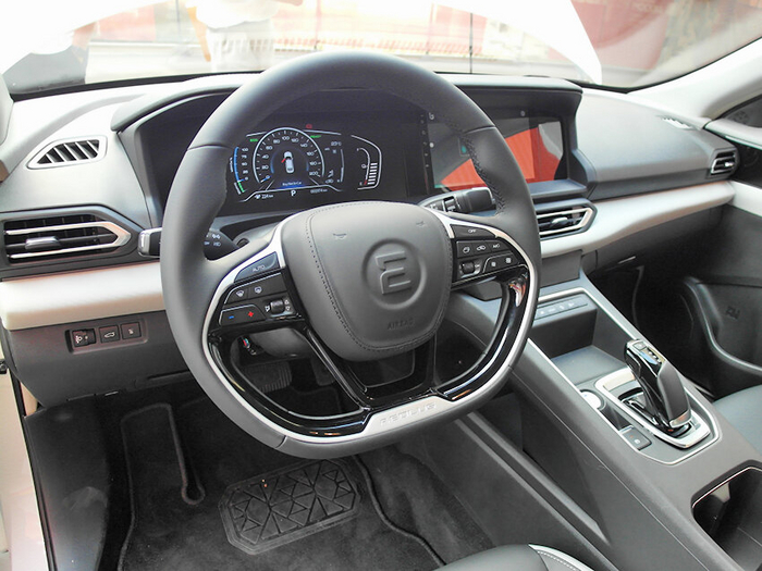 Ответ EngRu в «Нежданчик»