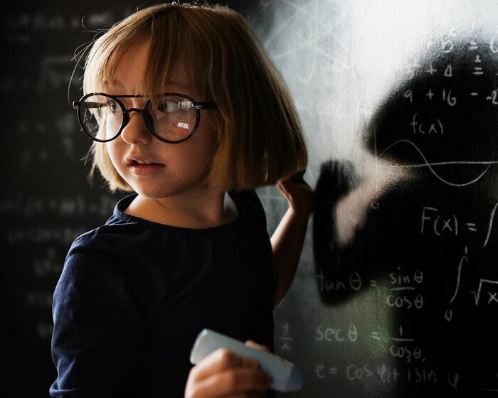 1      Image by <!--noindex--><a href="https://pikabu.ru/story/kak_zaryit_talant_pri_ego_poiske_10618667?u=http%3A%2F%2Frawpixel.com&t=rawpixel.com&h=a7077798e8c5dd003c579b01bacb3d942bb51e76" title="http://rawpixel.com" target="_blank" rel="nofollow noopener">rawpixel.com</a><!--/noindex--> on Freepik