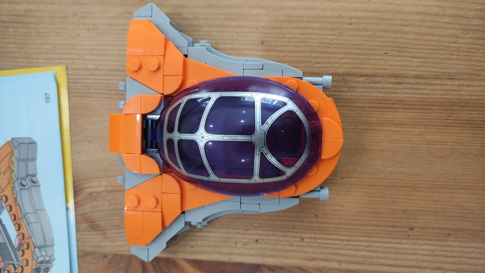 Двенадцатый шаг. Собираем носовую часть корабля.