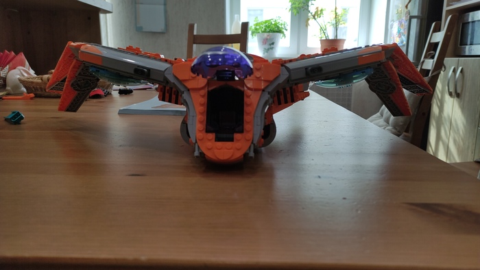 Фонарь открыт.