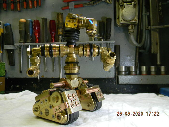 -20 , -3  500,  (,  -1 : 20