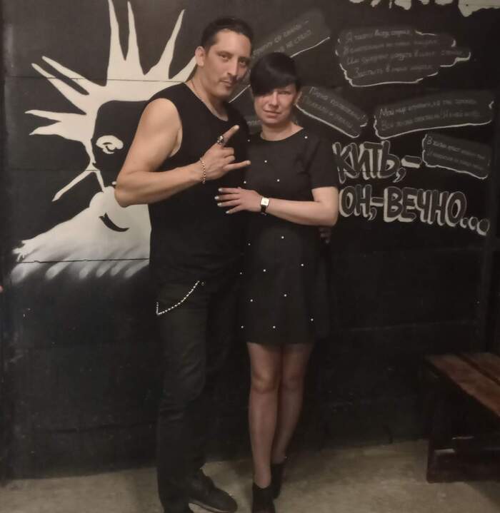 ���� ���)