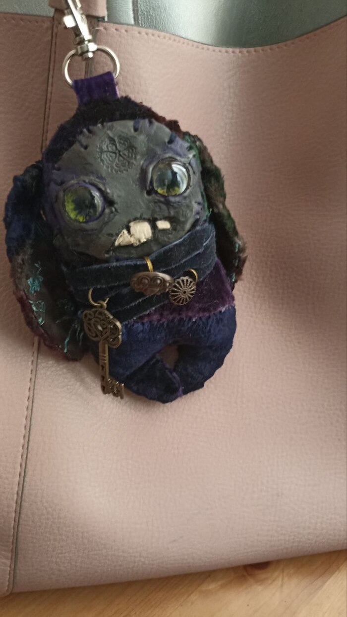 автор и мастерица Света H.