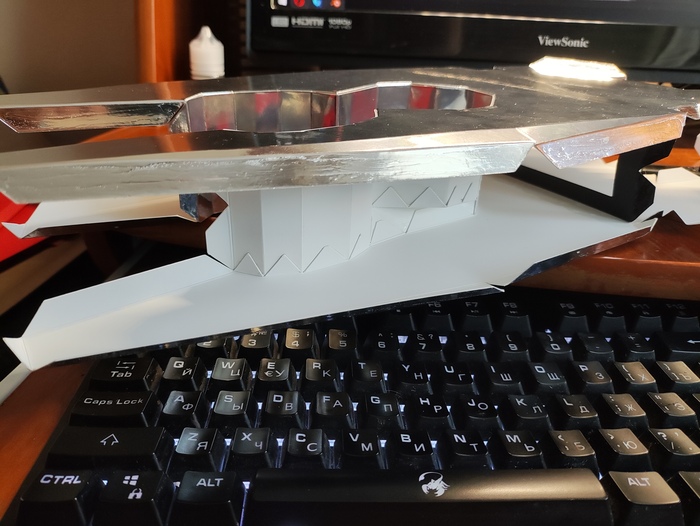 Так-так, что-то уже появляется