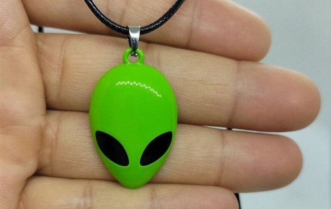 Топ 25 интересных товаров для любителей инопланетян и НЛО, найденных на AliExpress AliExpress, Инопланетяне, НЛО, Пришельцы, Товары, Китайские товары, Летающая тарелка, Вещи, Видео, Длиннопост