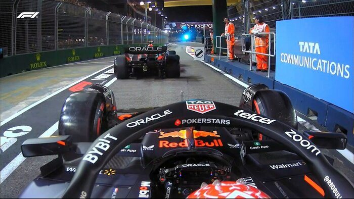 Сайнс спасает победу для Ferrari. Мучения Red Bull под ночным небом Сингапура. Обзор Гран-При Сингапура (15.09.23-17.09.23) Формула 1, Автоспорт, Гонки, Соревнования, Чемпионат мира, Ferrari, Карлос Сайнс, Шарль Леклер, Мерседес, Джордж Расселл, Льюис Хэмилтон, Red Bull, Макс Ферстаппен, Серхио Перес, McLaren, Ландо Норрис, Длиннопост