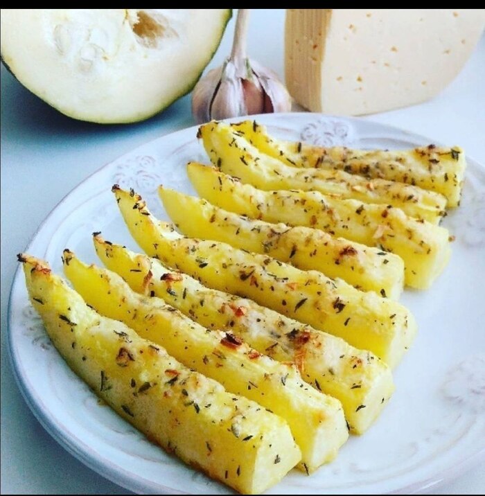 Кабачок, запеченный с сыром