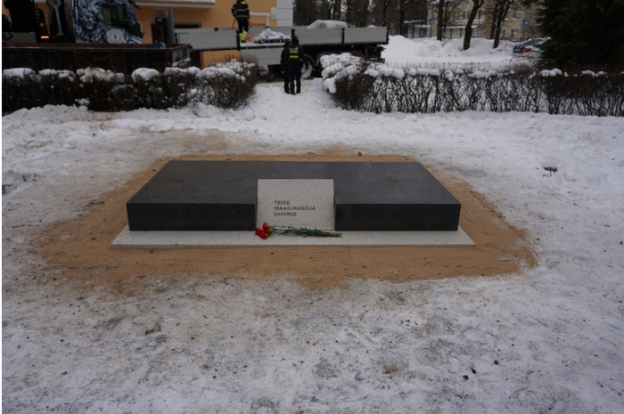  2023 .   " "  .         .