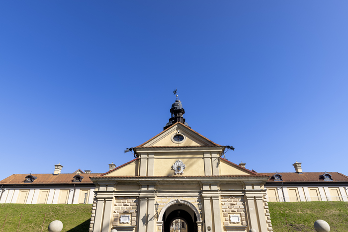 Парадный вход