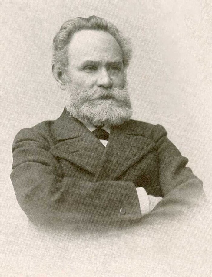 2 Иван Павлов, 900