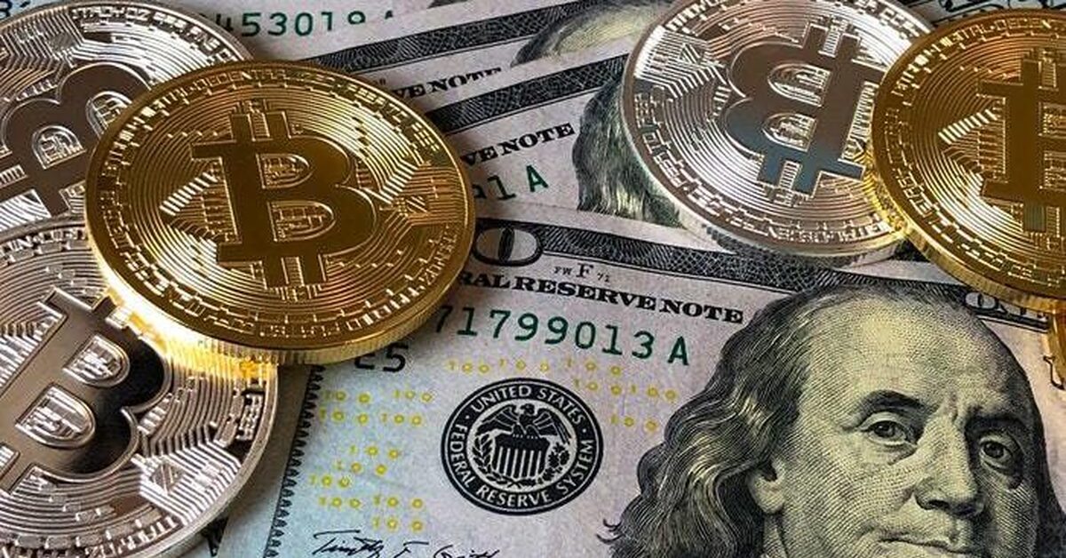 биткоин и доллар