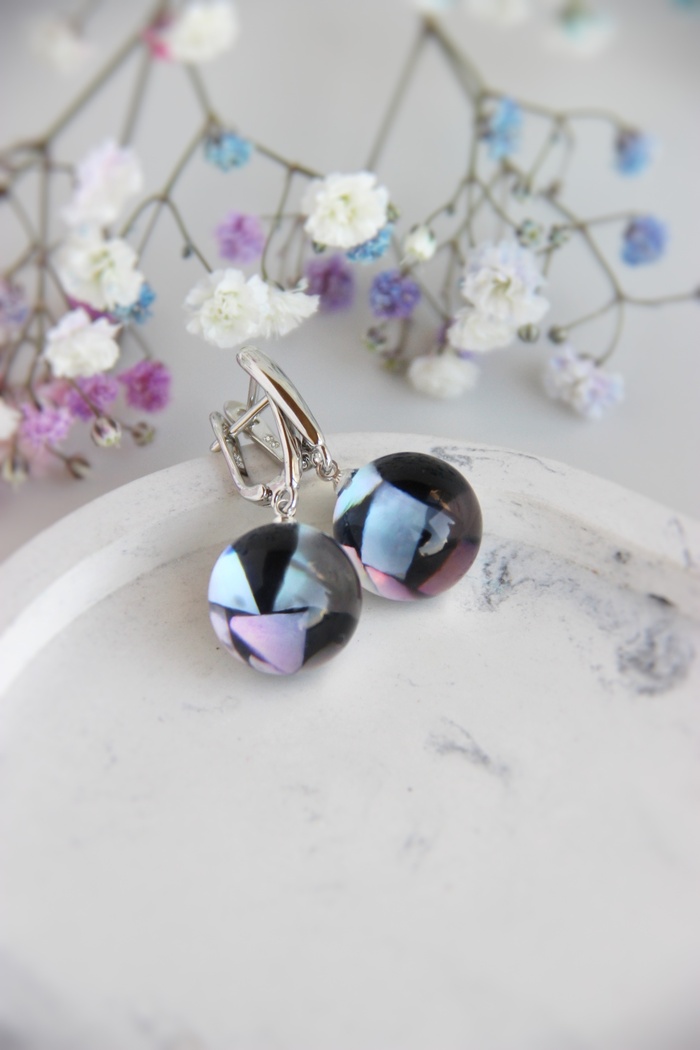 Диаметр шарика 1,5 см