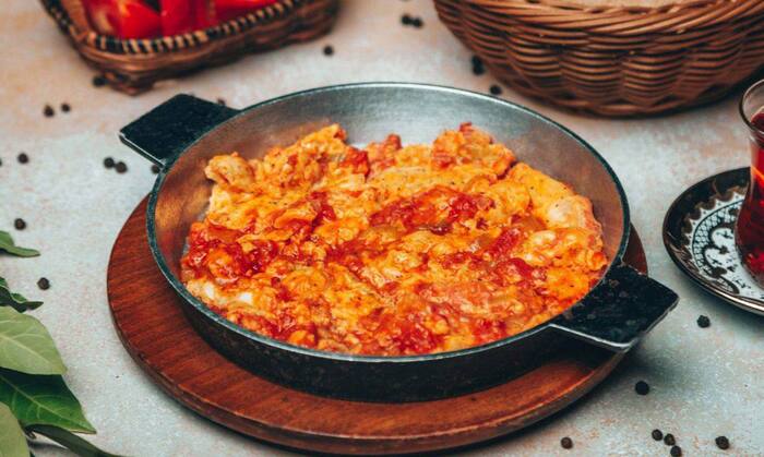 <!--noindex--><a href="https://pikabu.ru/story/yaichnitsa_s_pomidorami_i_lukom_na_skovorode_10701870?u=http%3A%2F%2FLentaMsk.ru&t=LentaMsk.ru&h=2ccc684d0efddc378ac281aa161eca4b44403dac" title="http://LentaMsk.ru" target="_blank" rel="nofollow noopener">LentaMsk.ru</a><!--/noindex-->