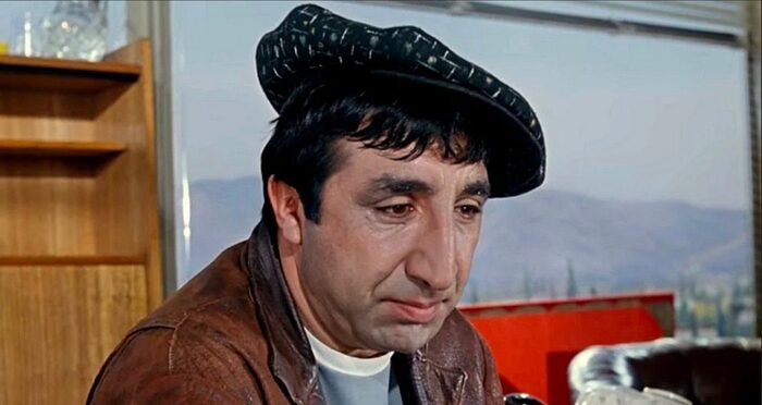 Кадр из фильма " Кавказская пленница, или Новые приключения Шурика" (1966 год)