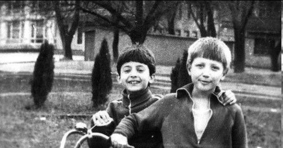Владимир зеленский в детстве фото