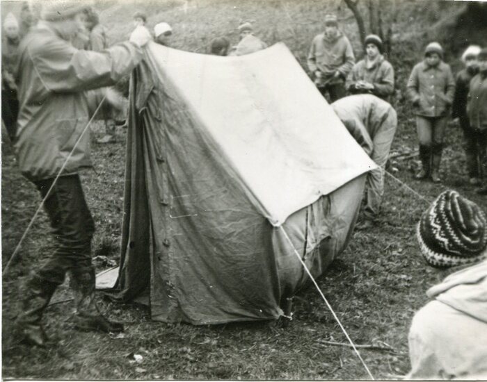 Есть тут кто-то, кто застал брезентовые палатки?