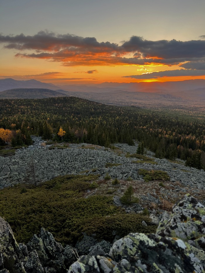 Нереальный закат на хребте Ягодном Южный Урал, Поход, Ягоды, Иремель, Зюраткуль, Башкортостан, Челябинская область, Уральские горы, Длиннопост, Фотография, Закат