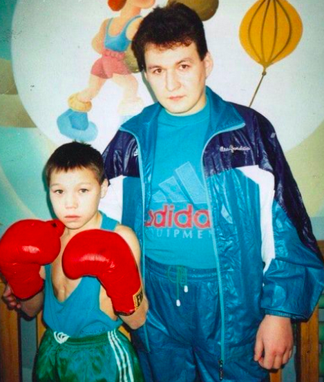 Руслан и его тренер Евгений Вакуев. Фото: